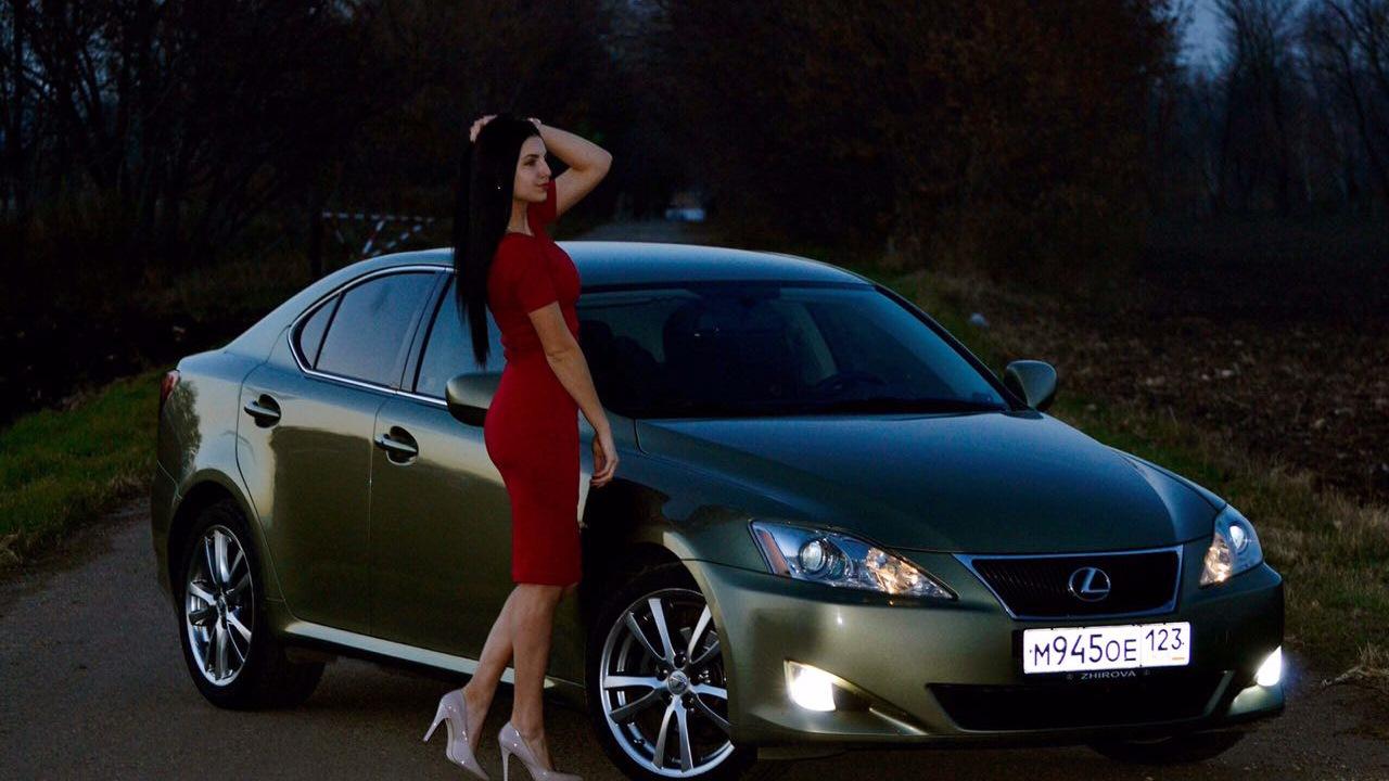 Автомобиль госномер М945ОЕ123