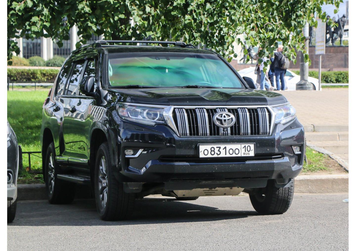 Автомобиль госномер О831ОО10