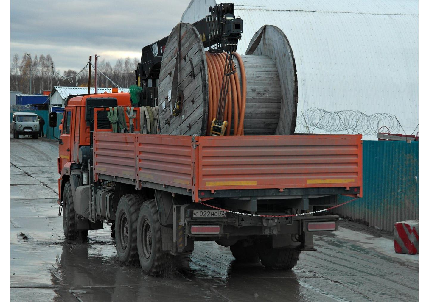 Автомобиль госномер С022НС72