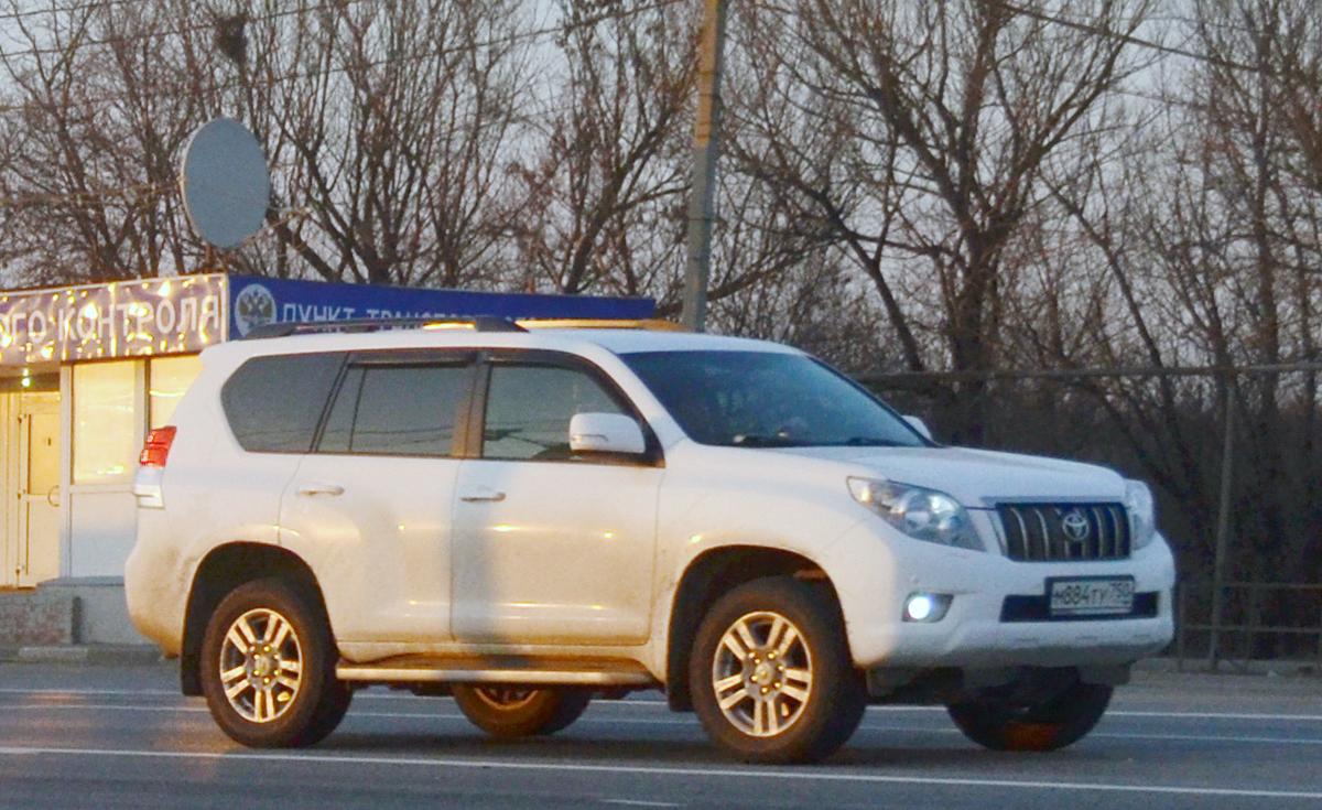 Автомобиль госномер М884ТУ750