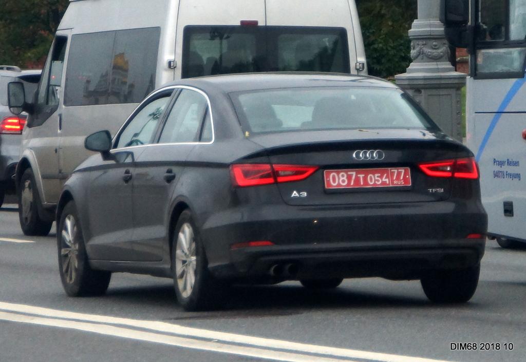 Автомобиль госномер 087Т05477