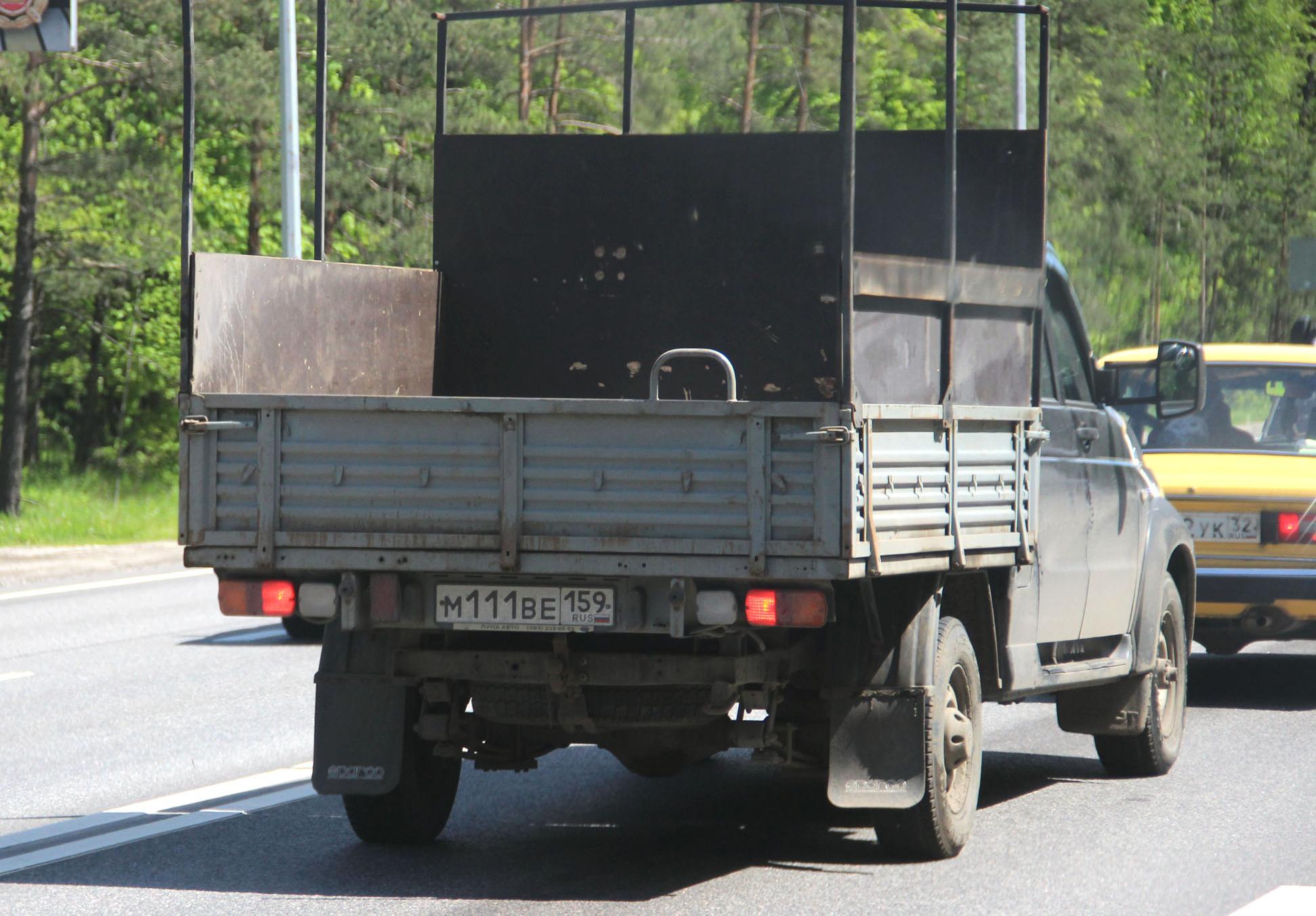 Автомобиль госномер М111ВЕ159
