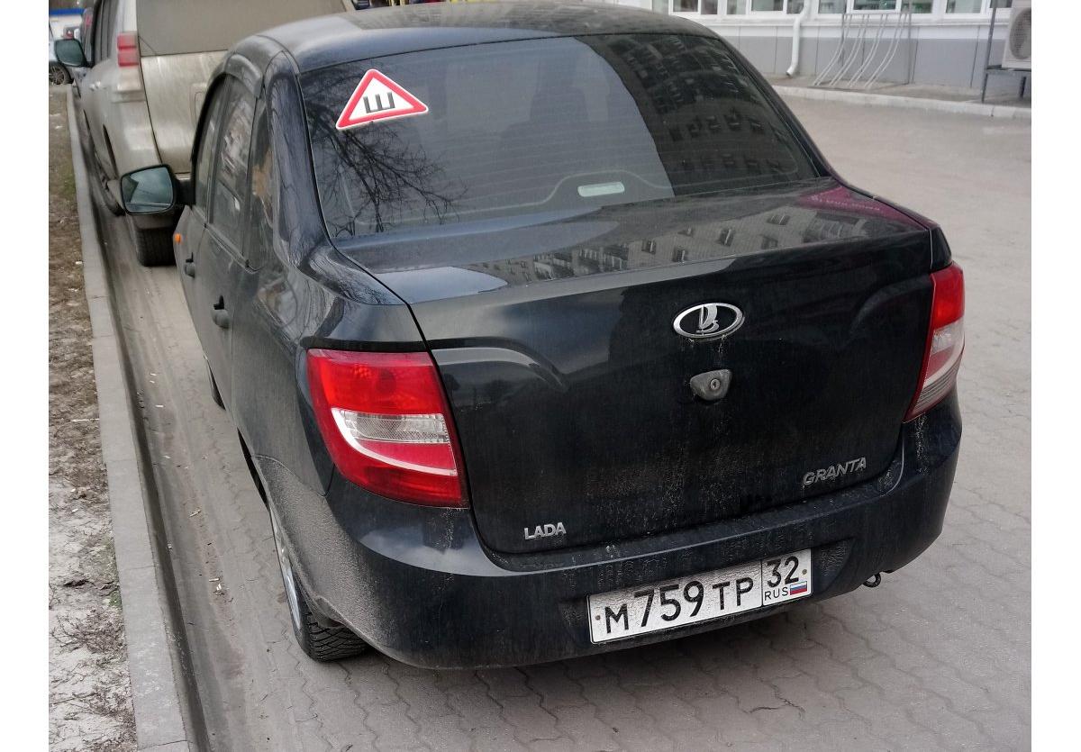 Автомобиль госномер М759ТР32