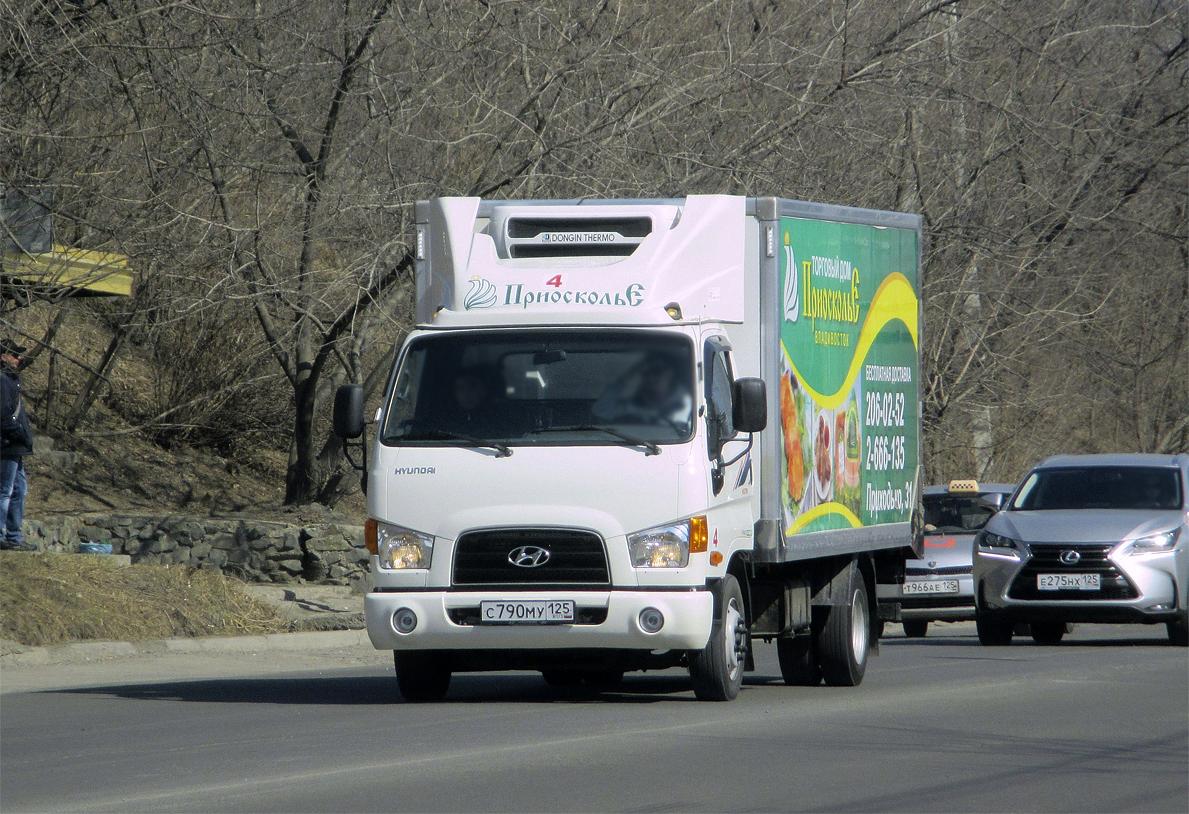 Автомобиль госномер С790МУ125