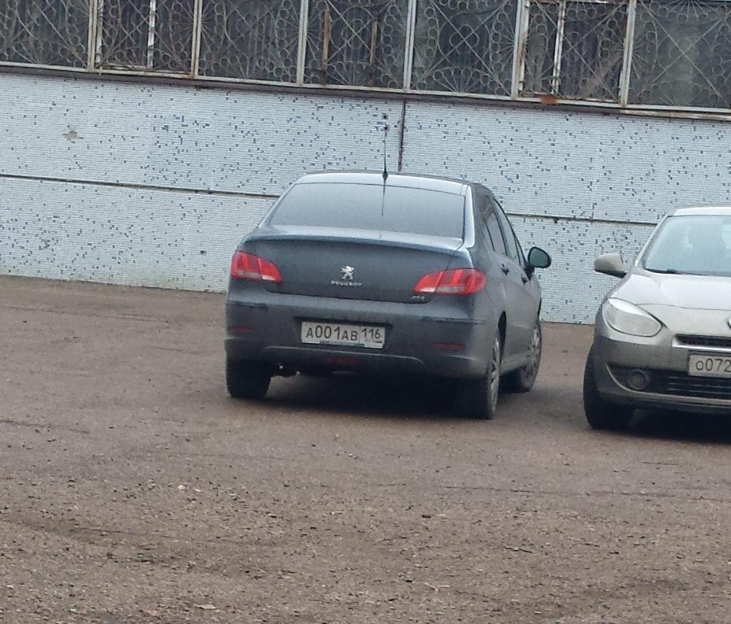 Автомобиль госномер А001АВ116