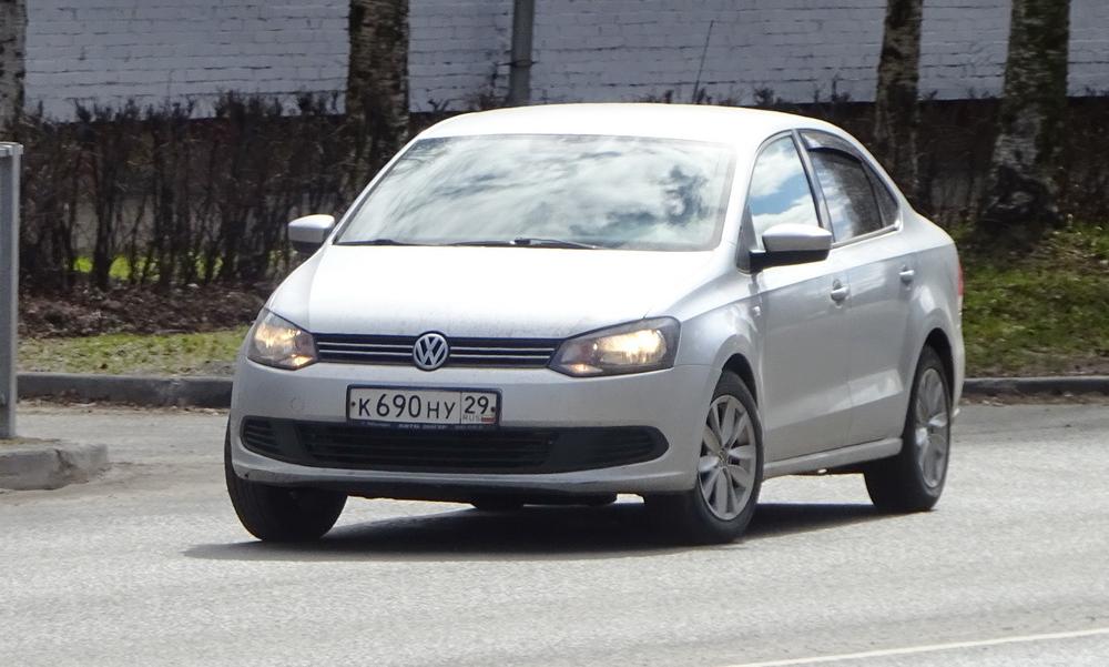 Автомобиль госномер К690НУ29