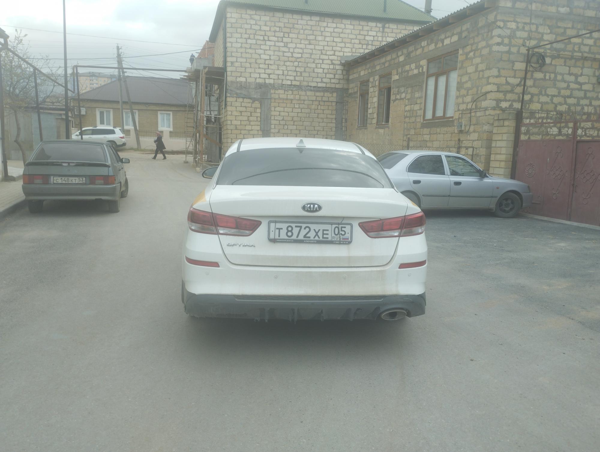 Автомобиль госномер Т872ХЕ05