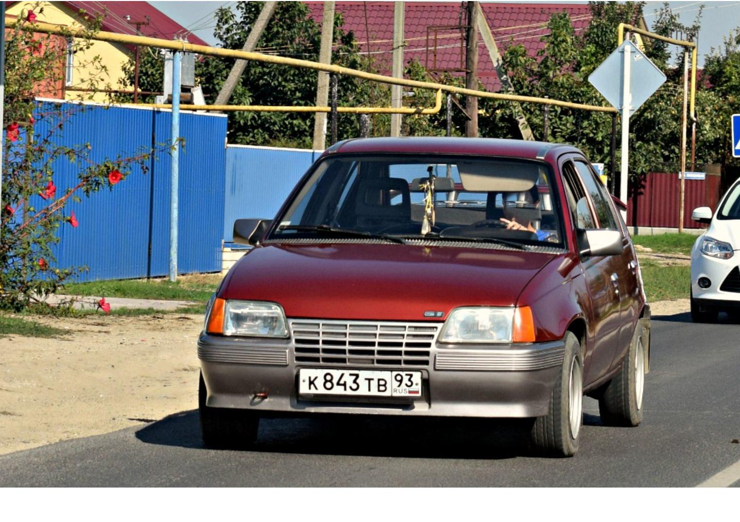 Автомобиль госномер К843ТВ93