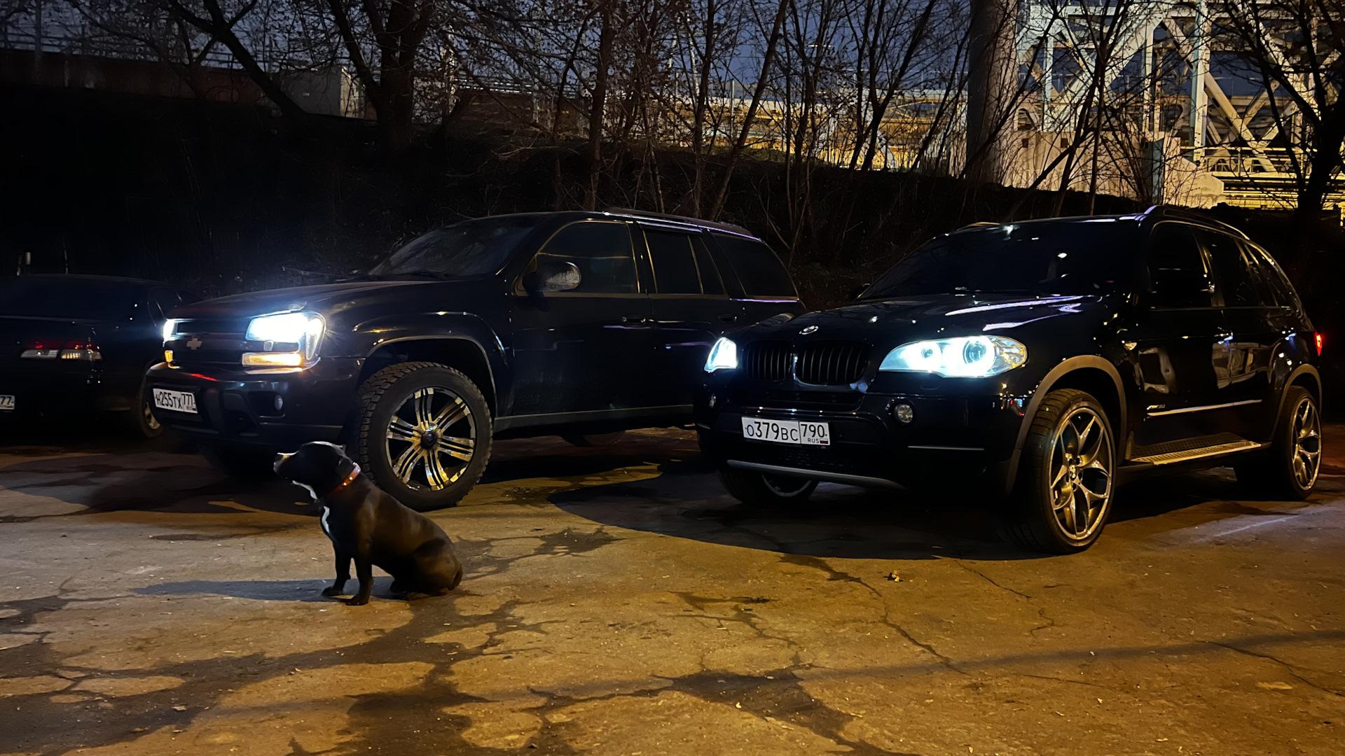 Автомобиль госномер О379ВС790