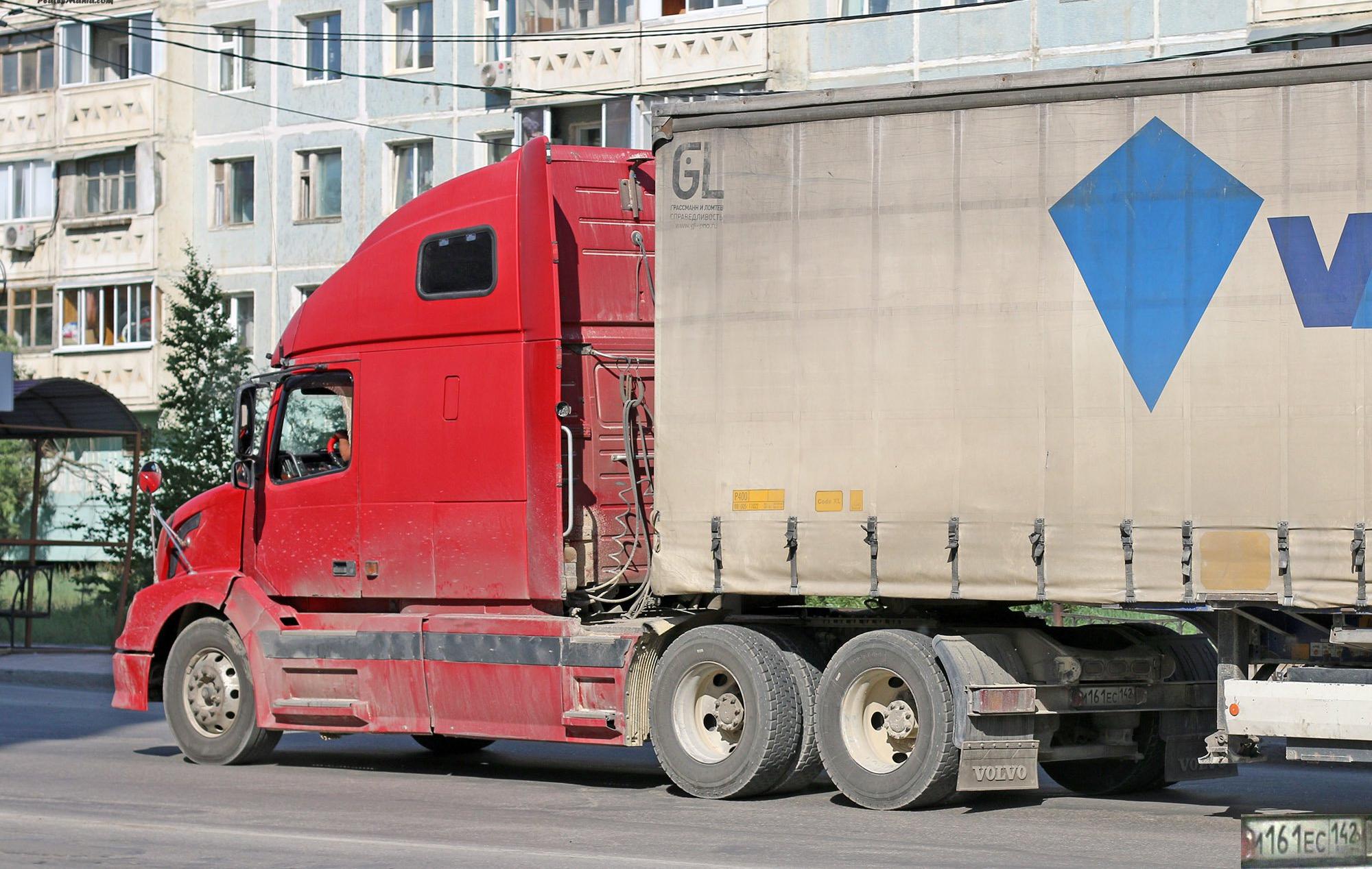 Автомобиль госномер М161ЕС142
