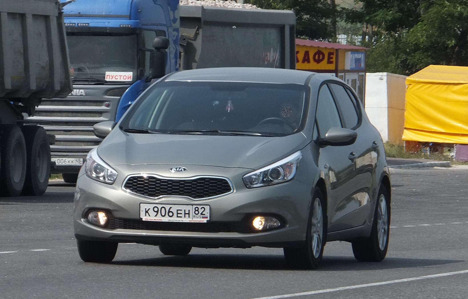 Автомобиль госномер К906ЕН82