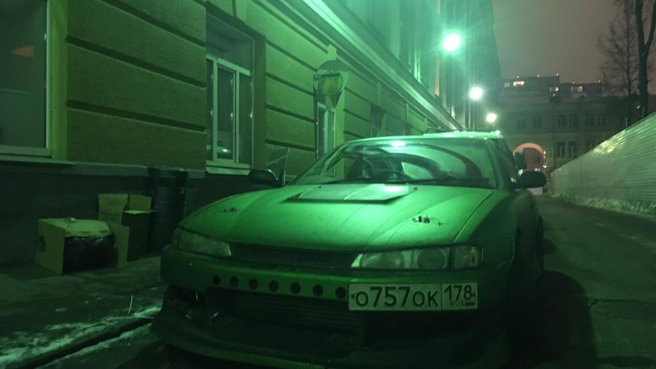 Автомобиль госномер О757ОК178