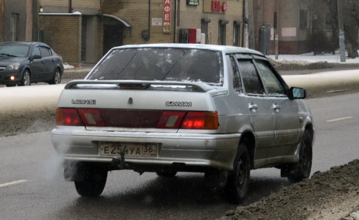 Автомобиль госномер Е254УА36