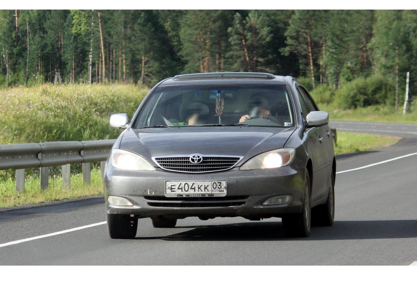 Автомобиль госномер Е404КК03
