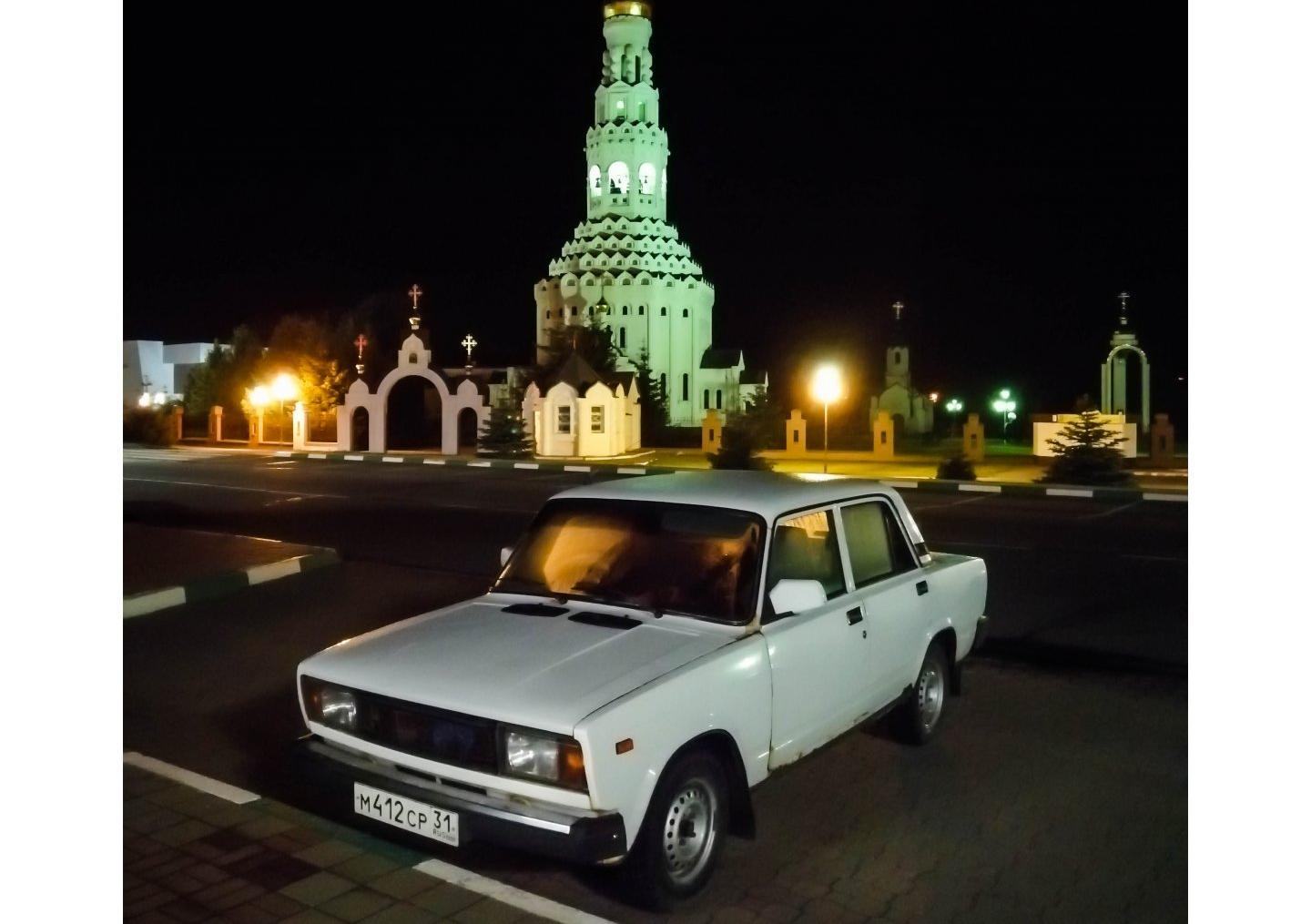 Автомобиль госномер М412СР31