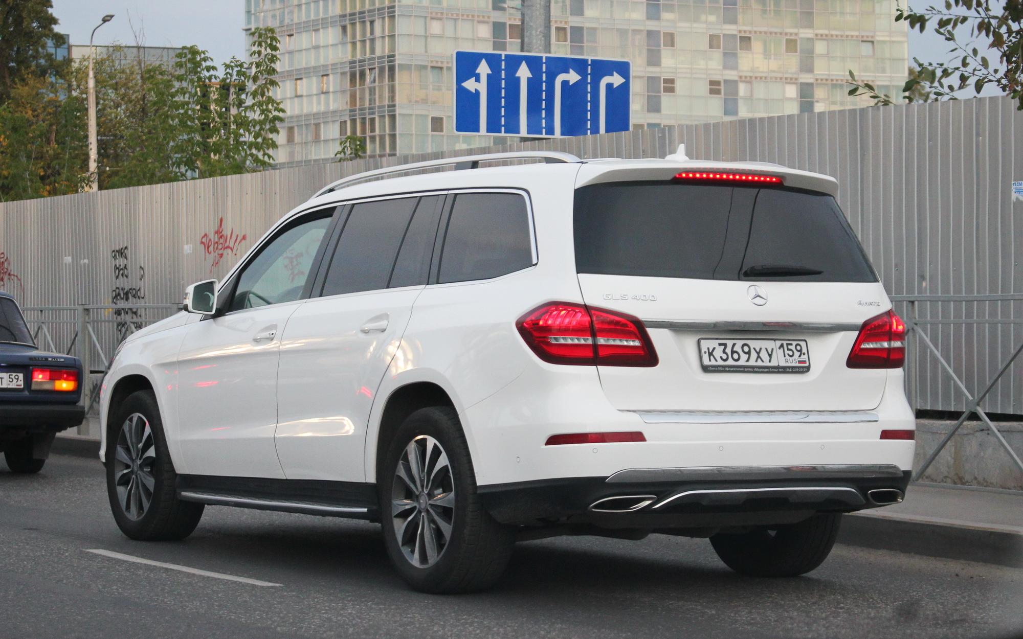 Автомобиль госномер К369ХУ159