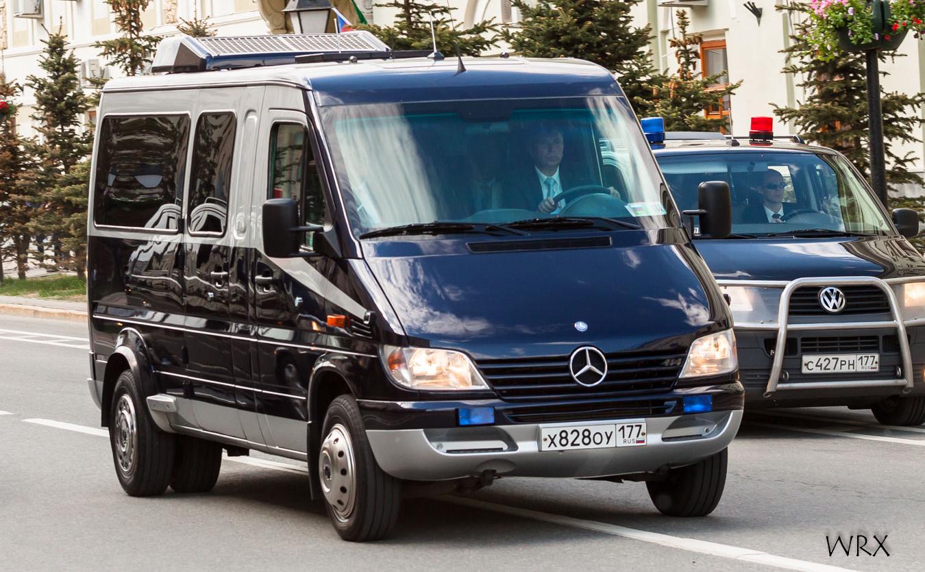 Автомобиль госномер Х828ОУ177