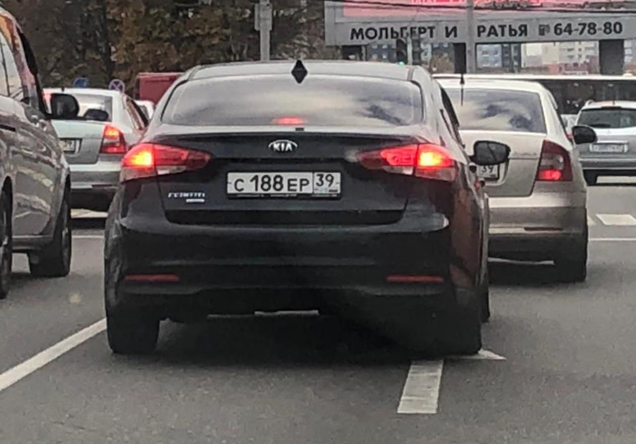 Автомобиль госномер С188ЕР39