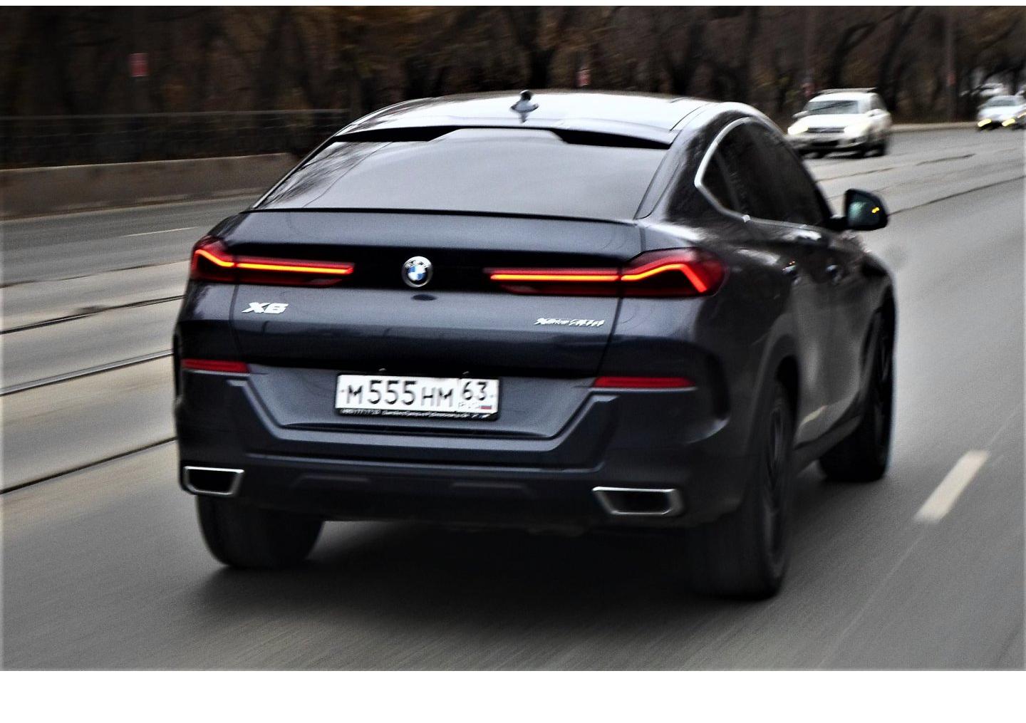 Автомобиль госномер М555НМ63