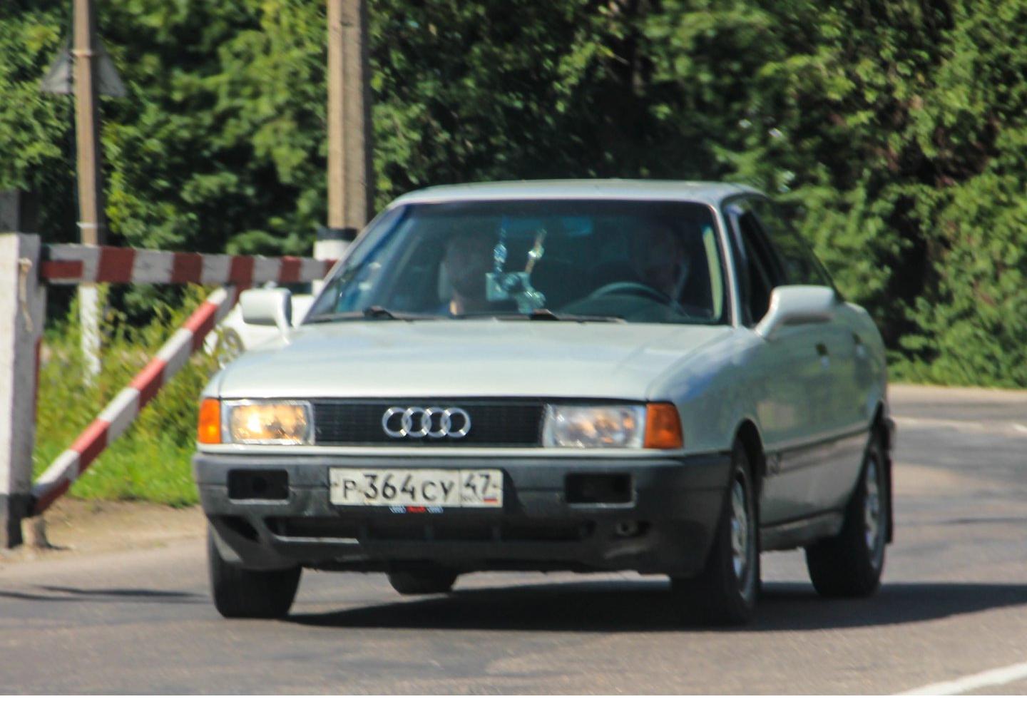 Автомобиль госномер Р364СУ47