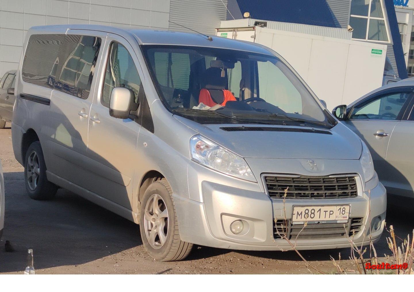 Автомобиль госномер М881ТР18