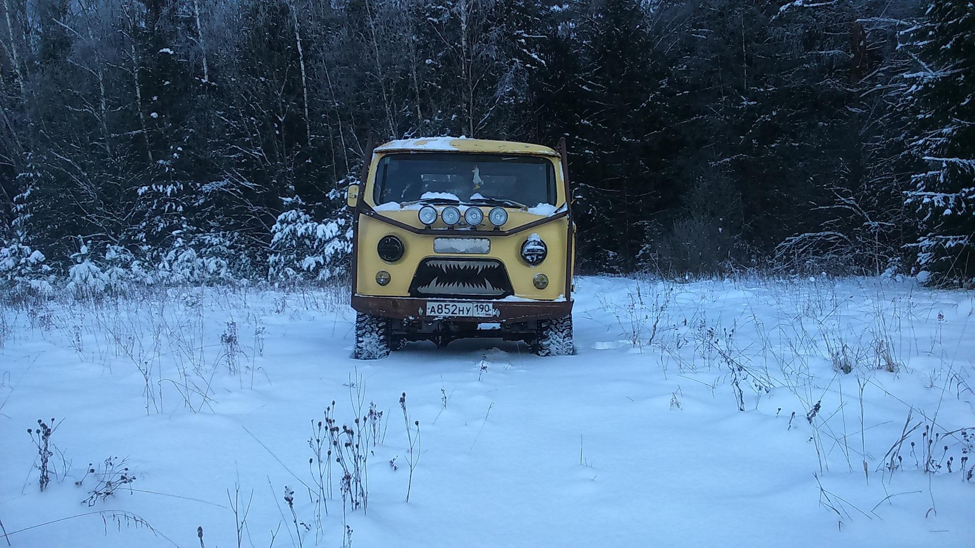 Автомобиль госномер А852НУ190