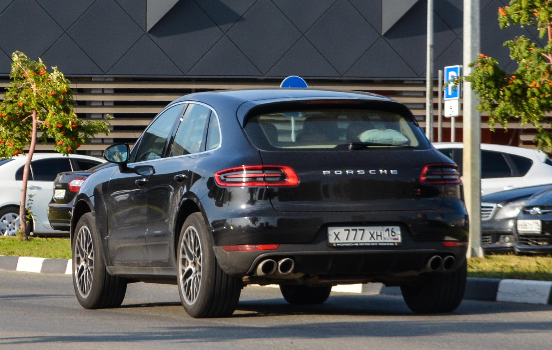 Автомобиль госномер Х777ХН16