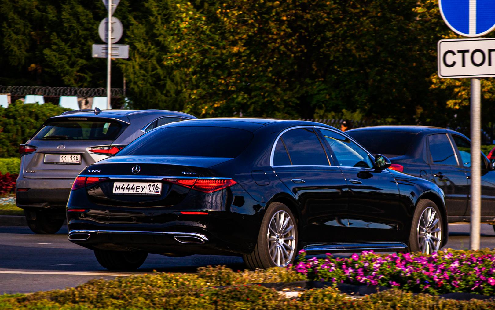 Автомобиль госномер М444ЕУ116