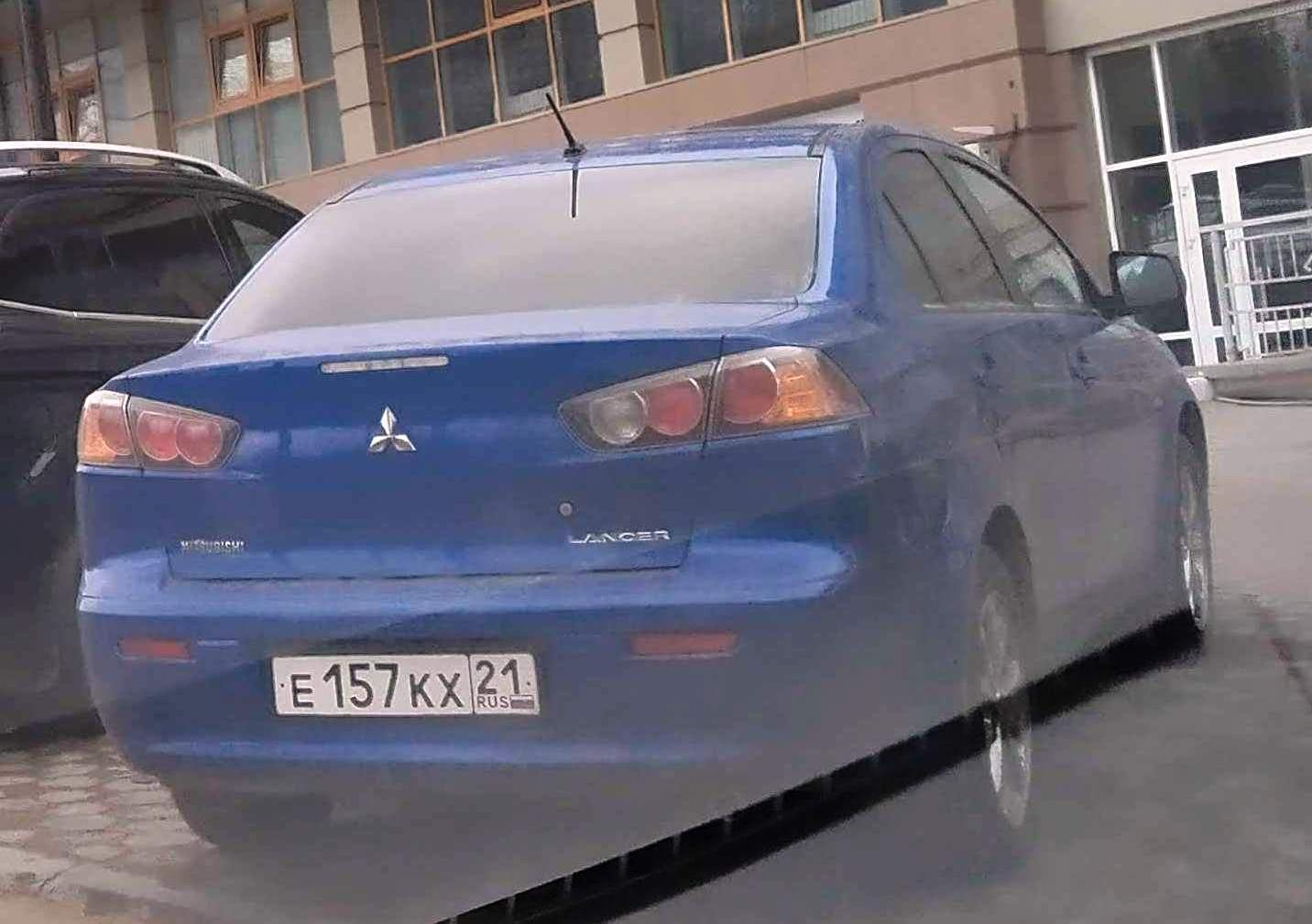 Автомобиль госномер Е157КХ21