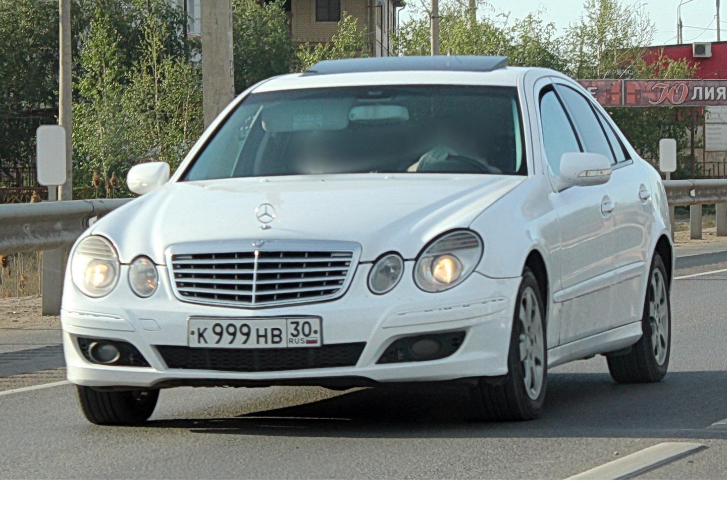 Автомобиль госномер К999НВ30