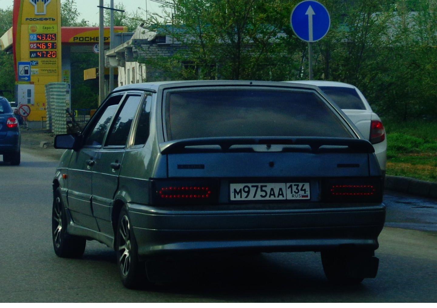 Автомобиль госномер М975АА134