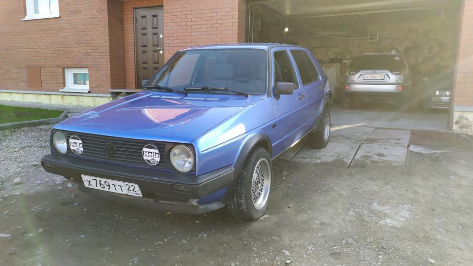 Автомобиль госномер Х769ТТ22