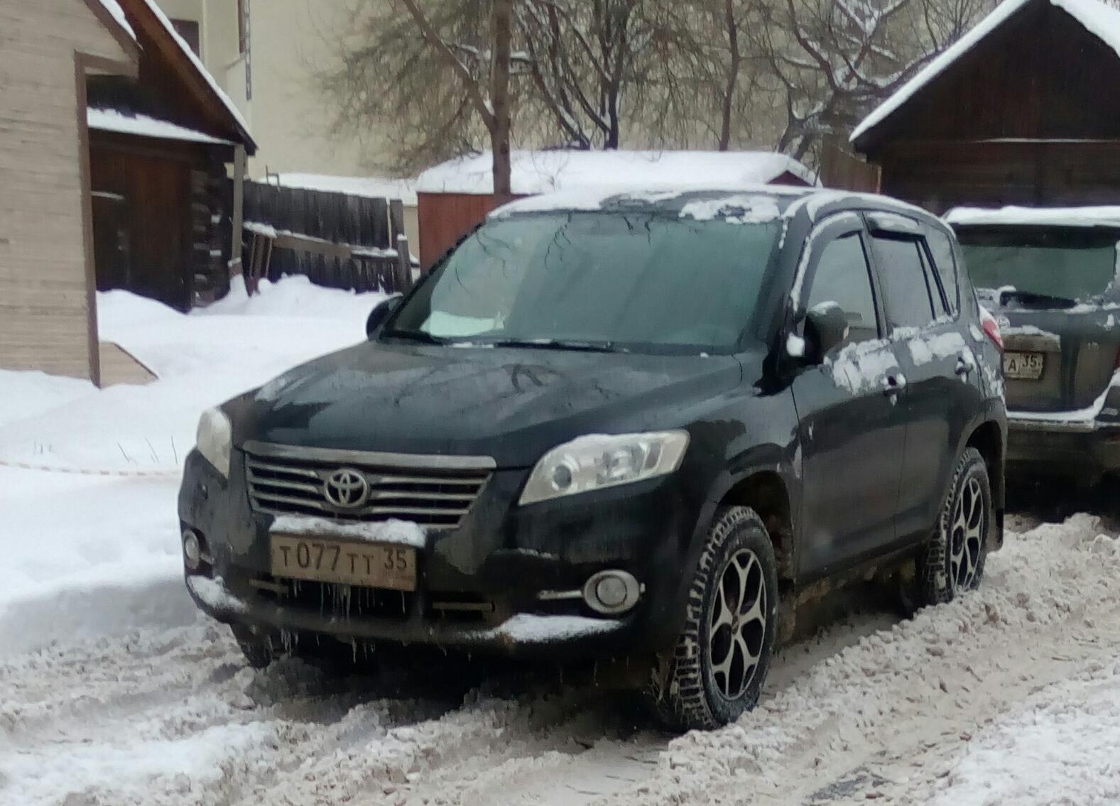 Автомобиль госномер Т077ТТ35