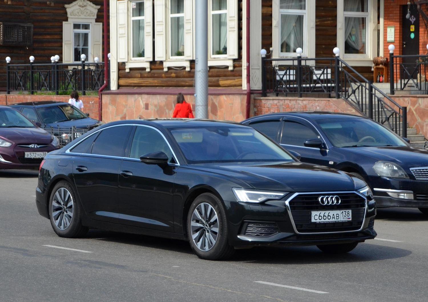 Автомобиль госномер С666АВ138