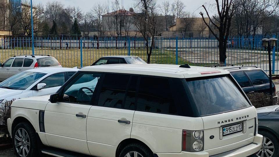 Автомобиль госномер 915ZLZ13