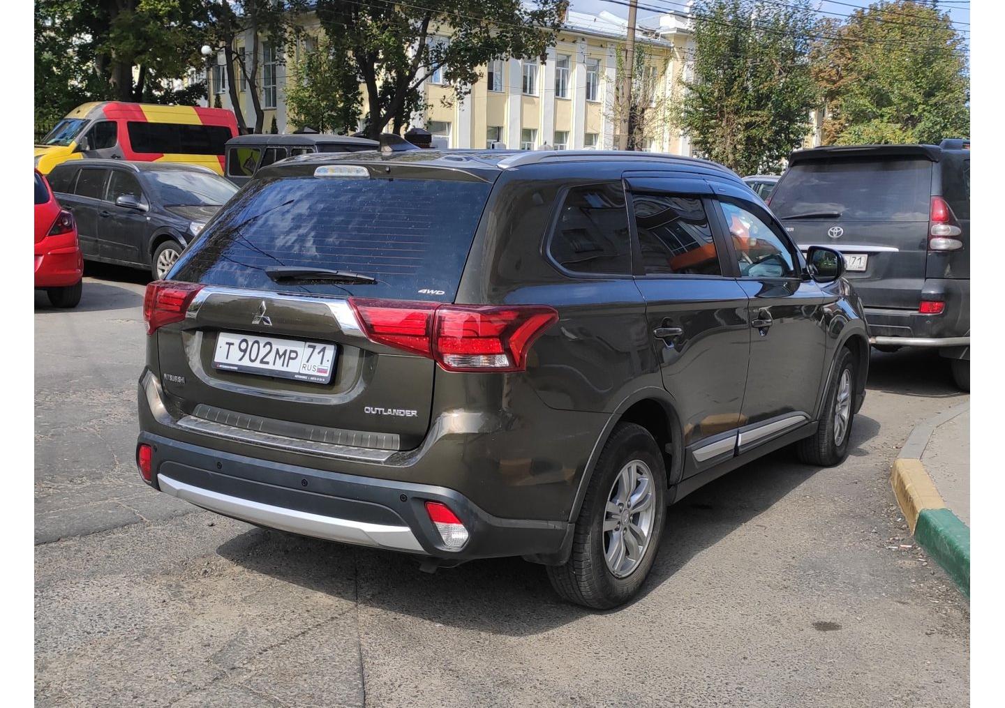 Автомобиль госномер Т902МР71