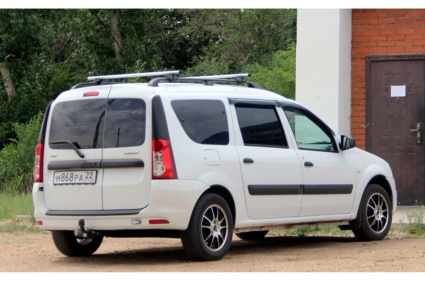 Автомобиль госномер М868РА22