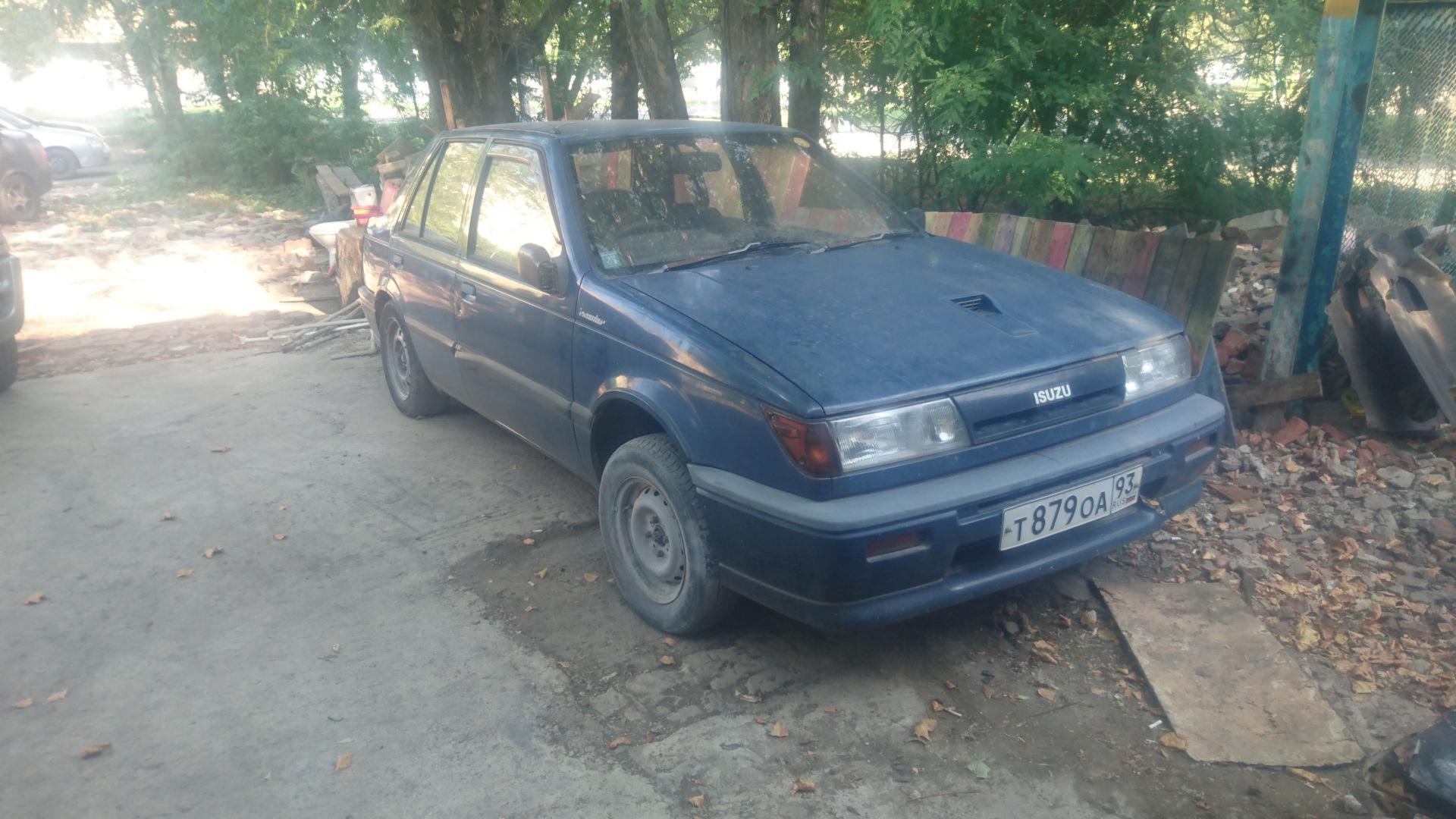 Автомобиль госномер Т879ОА93