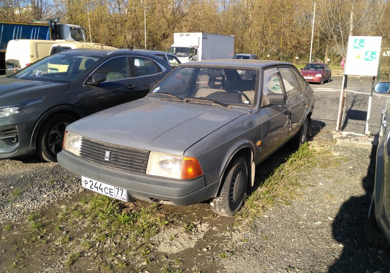 Автомобиль госномер Р244СЕ77