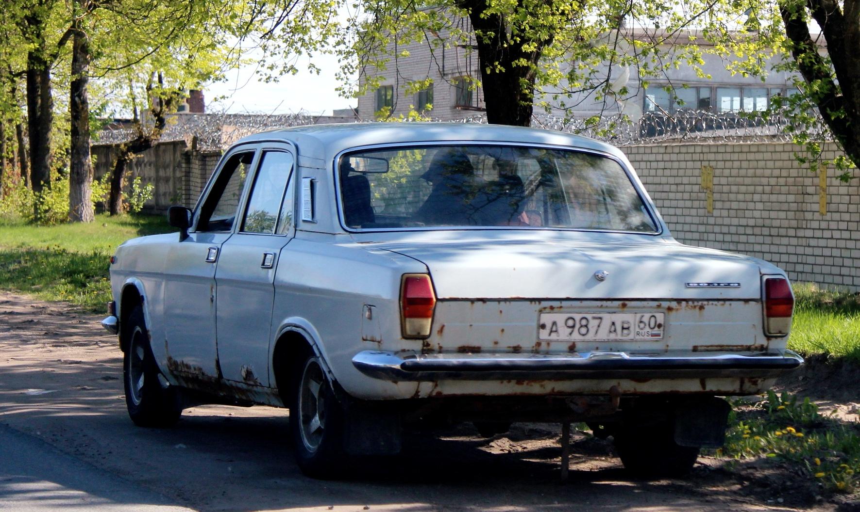 Автомобиль госномер А987АВ60