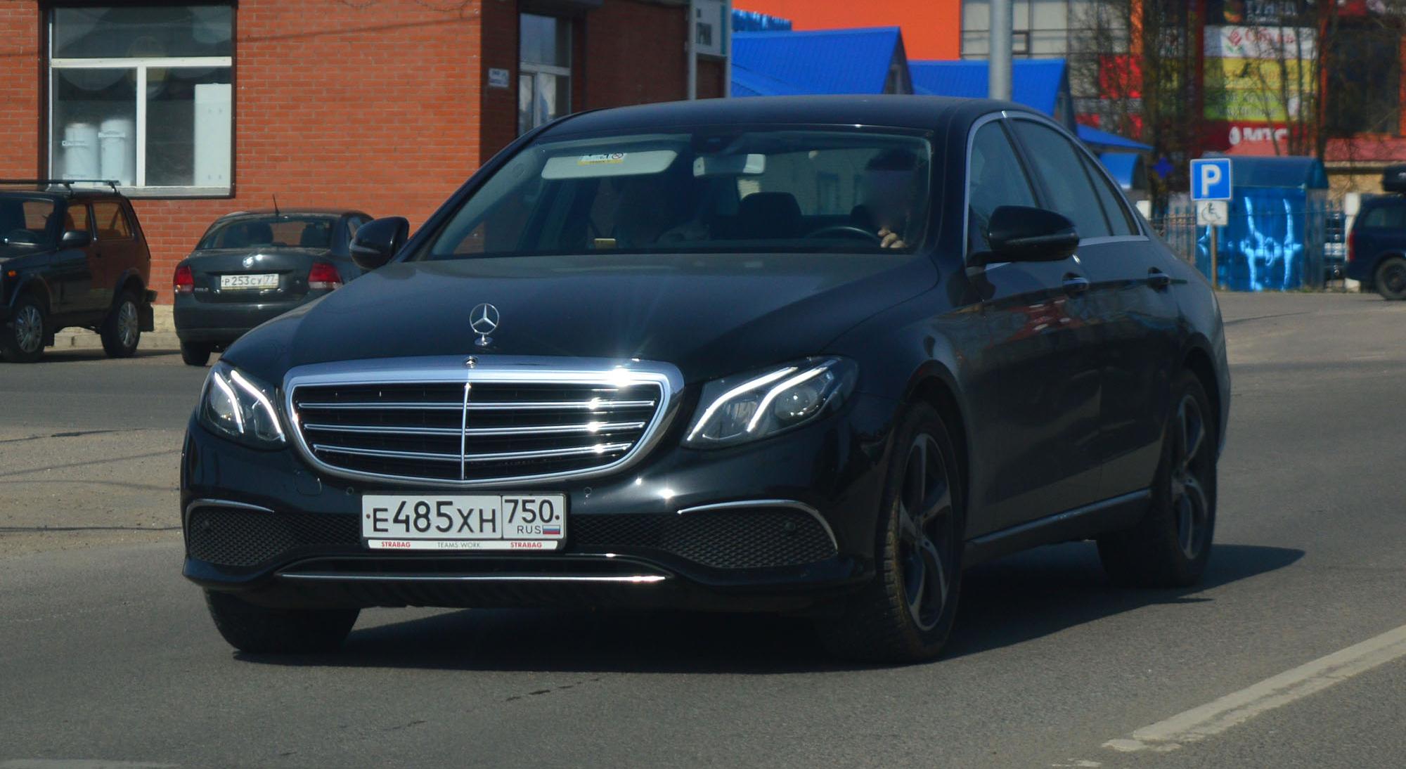 Автомобиль госномер Е485ХН750