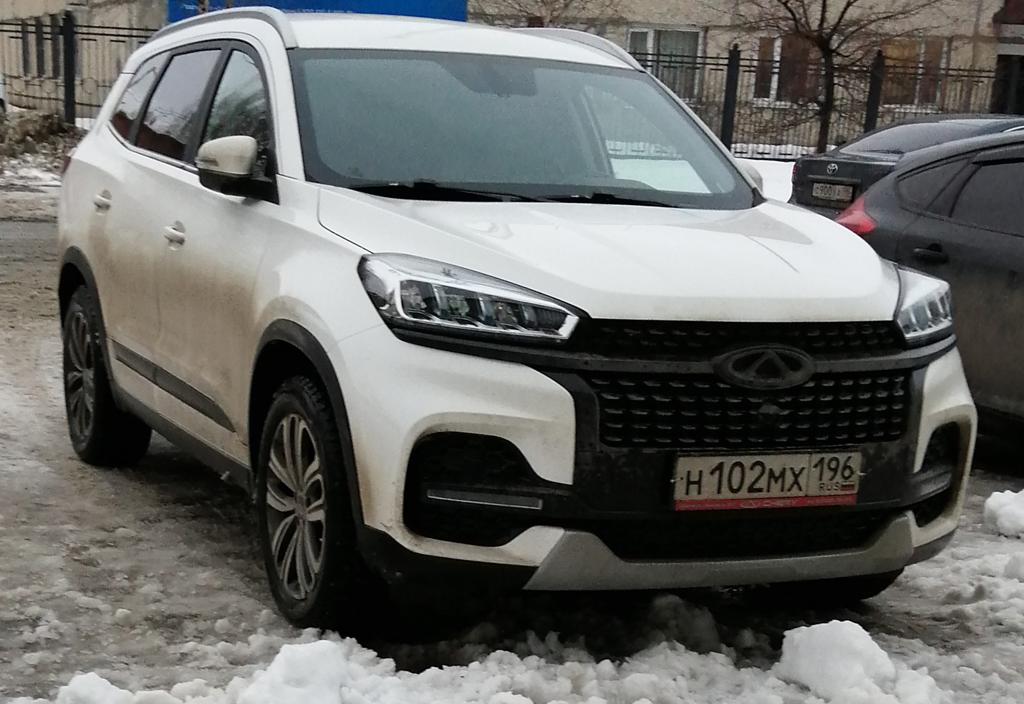 Автомобиль госномер Н102МХ196