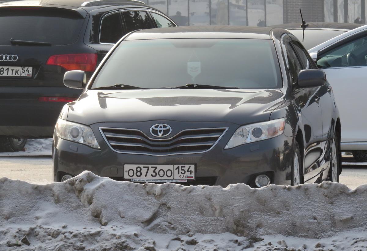 Автомобиль госномер О873ОО154