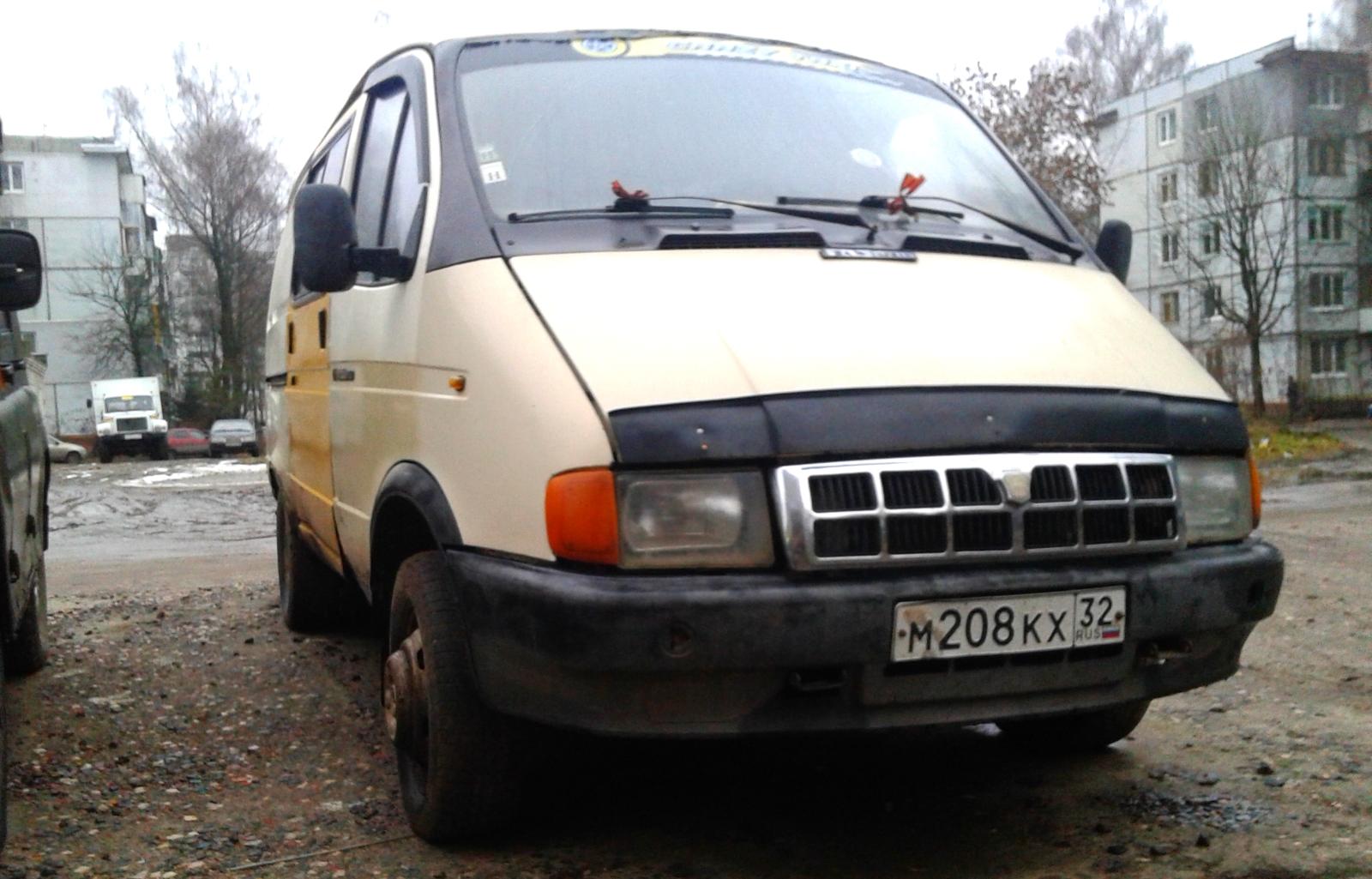 Автомобиль госномер М208КХ32