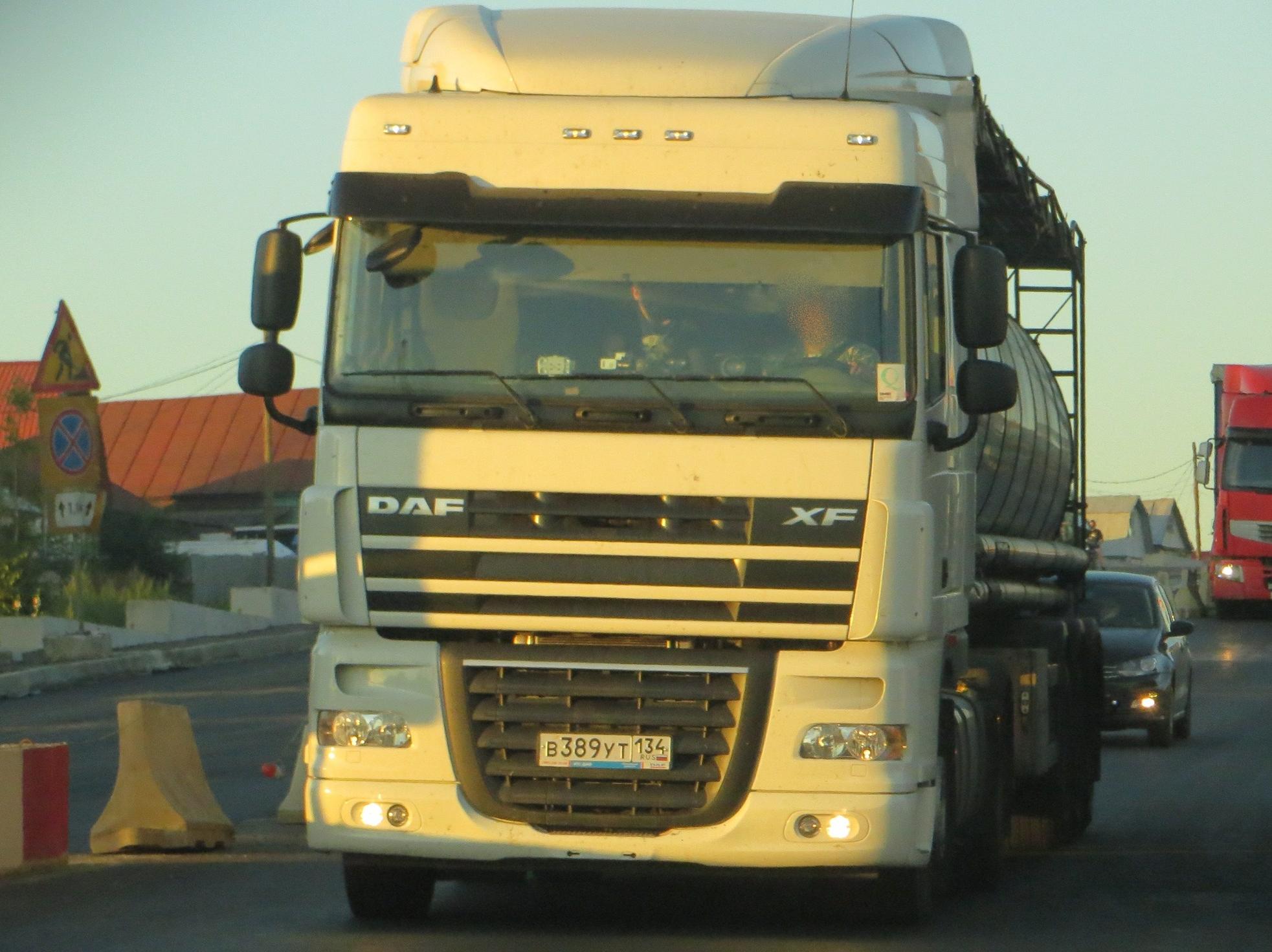 Автомобиль госномер В389УТ134