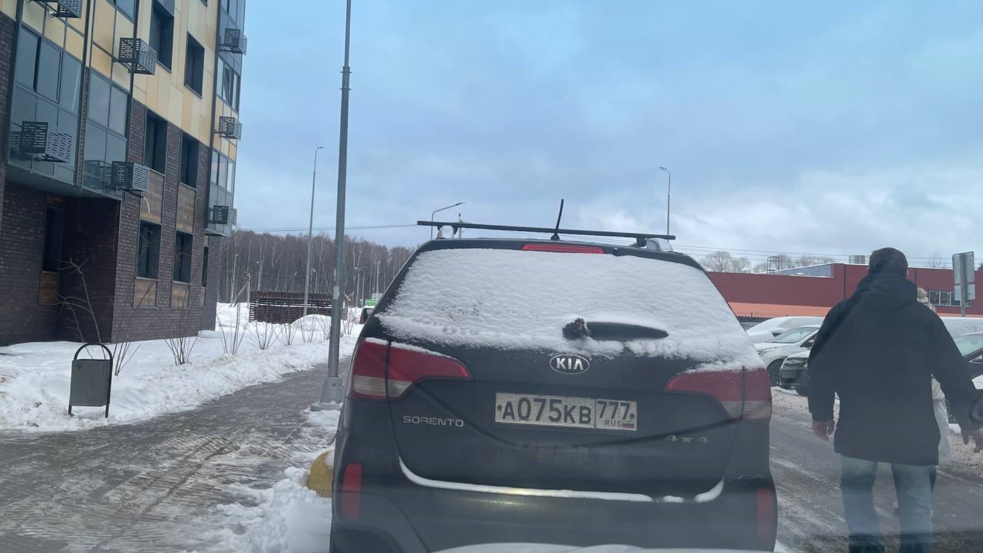 Автомобиль госномер А075КВ777