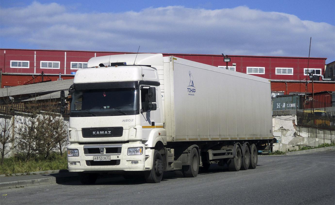 Автомобиль госномер А812СВ57