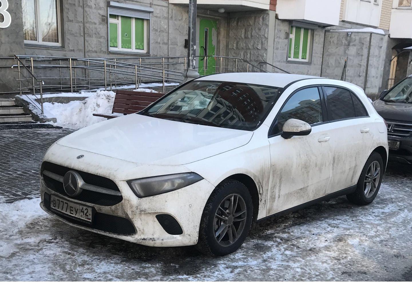 Автомобиль госномер В777ЕУ42