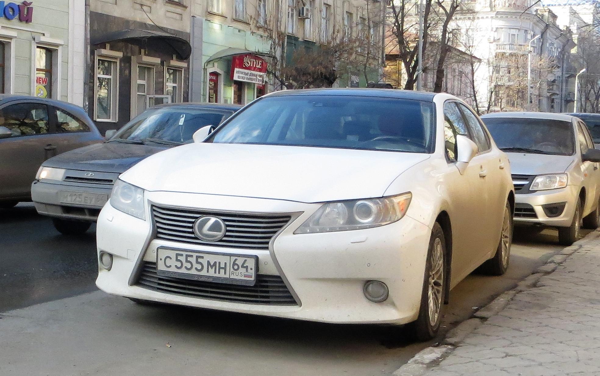 Автомобиль госномер С555МН64