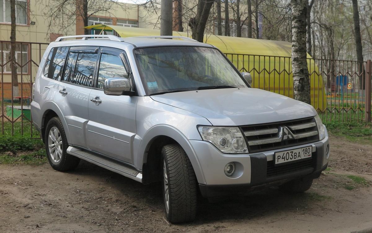 Автомобиль госномер Р403ВА180